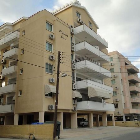Apartments Mackenzie 1+1 Ларнака Экстерьер фото